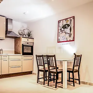 Apartment Wohnen Im Herzen Von Budget, Vienna
