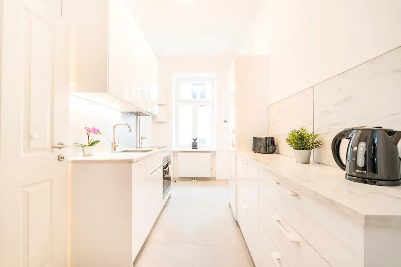 Apartment Herzlich Willkommen - Kuess Die Hand 2 Vienna